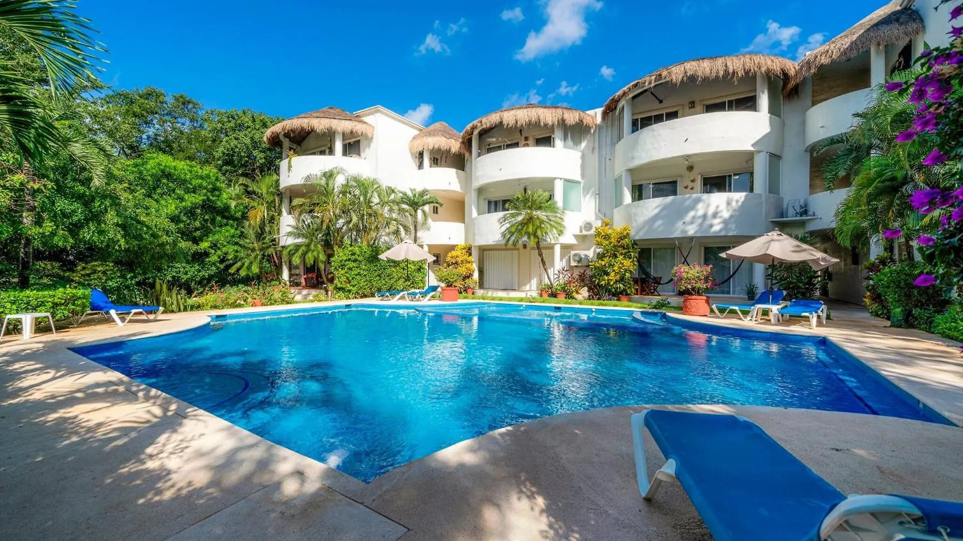 Spacious 2 Bedroom Condo In Playacar II - At Rosa Blanca Condos - Sueno 普拉亚卡门